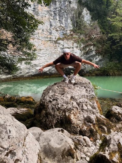Голубое озеро   ცისფერი ტბა   Blue Lake в сентябре — фото погоды (2025-09-27)