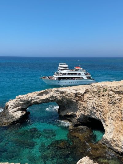 Love Bridge Agia Napa в июне — фото погоды (2026-06-27)