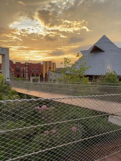 Xoximilco Cancún в апреле — фото погоды (2026-04-08)