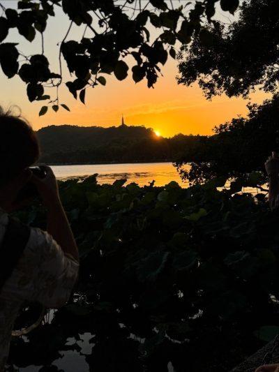 West Lake, Hangzhou, China в июле — фото погоды (2026-07-10)