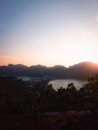 Phi Phi Viewpoint 2 в марте — фото погоды (2026-03-10)