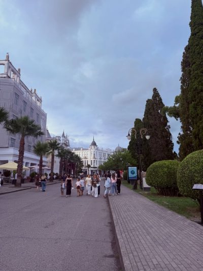 Абхазия Сухум в июле — фото погоды (2026-07-17)