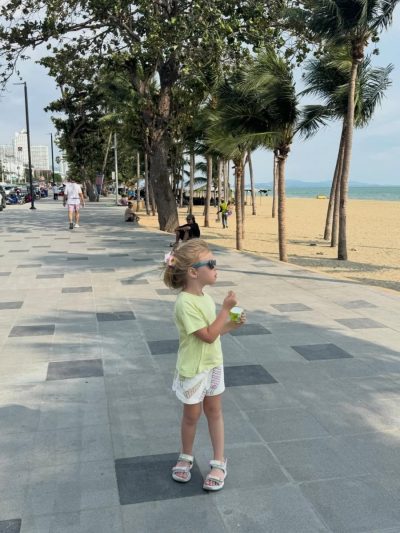 ชายหาดจอมเทียน Jomtien Beach Pataya в апреле — фото погоды (2026-04-26)