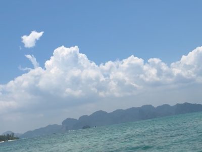 Tup Island Natural Beach, Thailand в апреле — фото погоды (2026-04-28)