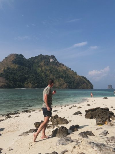 Tup Island Natural Beach, Thailand в мае — фото погоды (2026-05-06)