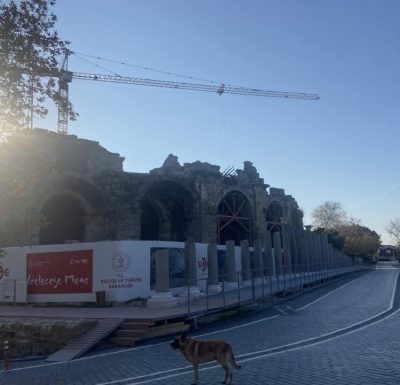 Side, Amphietheater в январе — фото погоды (2026-01-05)