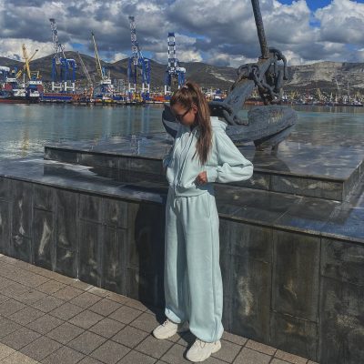 Новороссийск в октябре — фото погоды (2025-10-12)