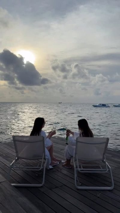 Diamonds Thudufushi Beach and Water Villas в июне — фото погоды (2026-06-08)