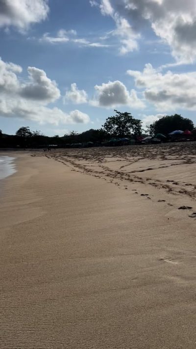 Mawum Beach в августе — фото погоды (2025-08-28)