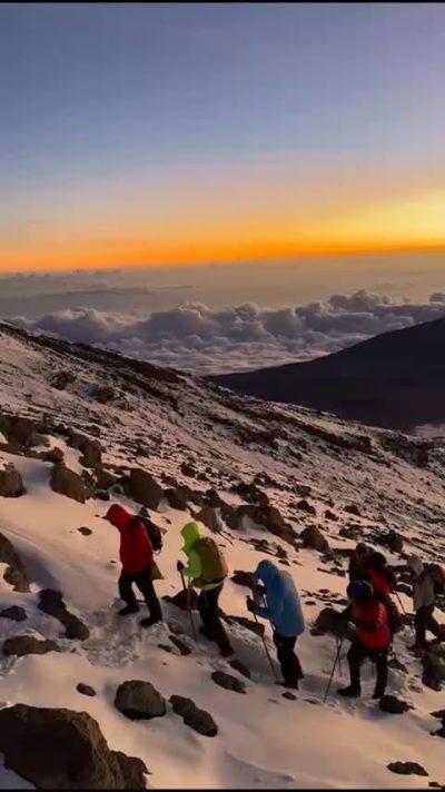 Stella Point, 5756m, Kilimanjaro в декабре — фото погоды (2025-12-20)