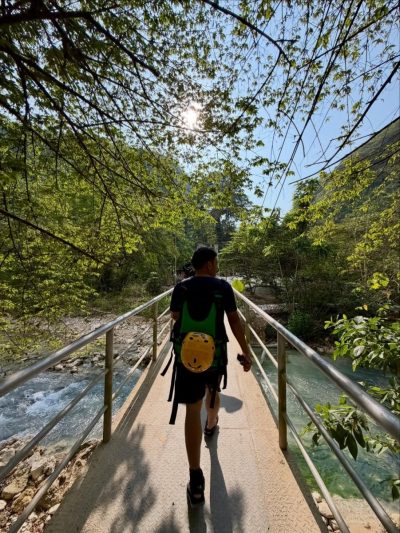 Kawasan Falls and Canyoneering в апреле — фото погоды (2026-04-21)