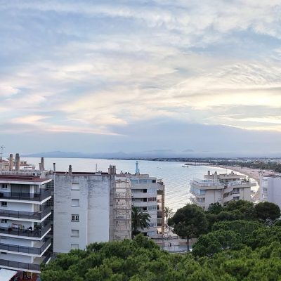 beach Salou в мае — фото погоды (2025-05-30)