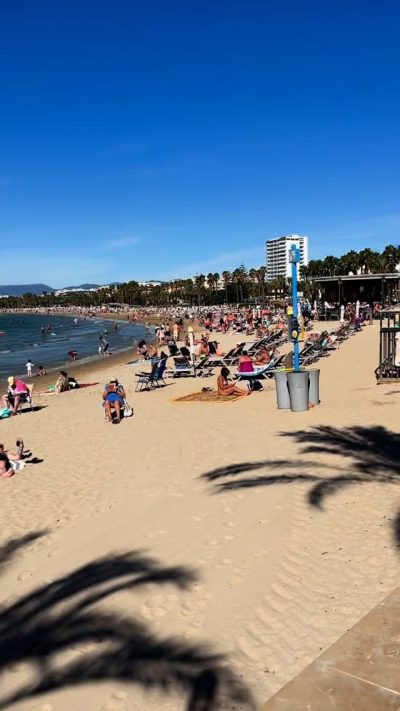 beach Salou в сентябре — фото погоды (2025-09-24)