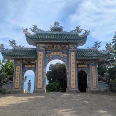 Chùa Linh Ứng-Bãi Bụt в августе — фото погоды (2025-08-25)
