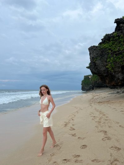 Pantai Nyang Nyang в сентябре — фото погоды (2025-09-18)