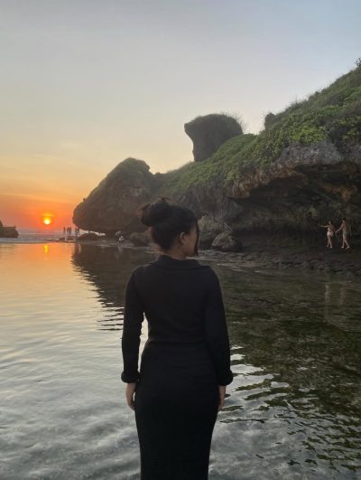 Pantai Nyang Nyang в сентябре — фото погоды (2025-09-25)