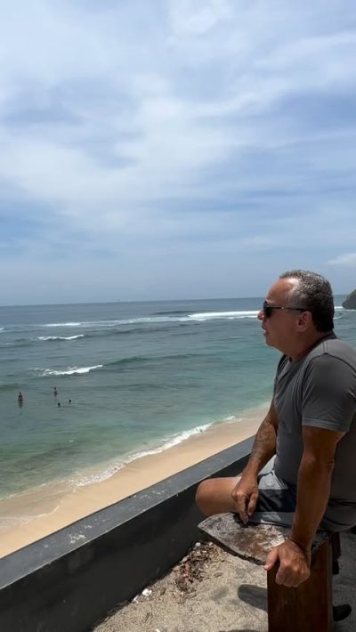 Pantai Nyang Nyang в октябре — фото погоды (2025-10-28)