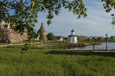 Остров Соловки. Соловецкий монастырь в июне — фото погоды (2026-06-19)