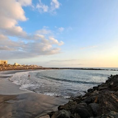 Playa De Las Americas, Tenerife, Islas Canaries в июле — фото погоды (2026-07-13)