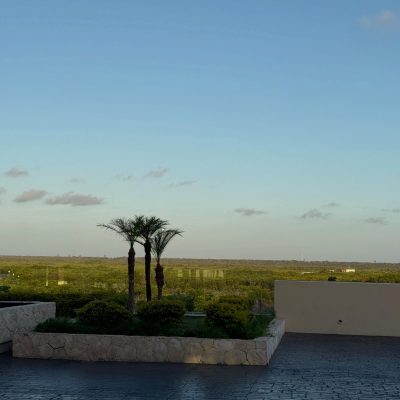 Royalton Hideaway Riviera Cancun в мае — фото погоды (2026-05-23)