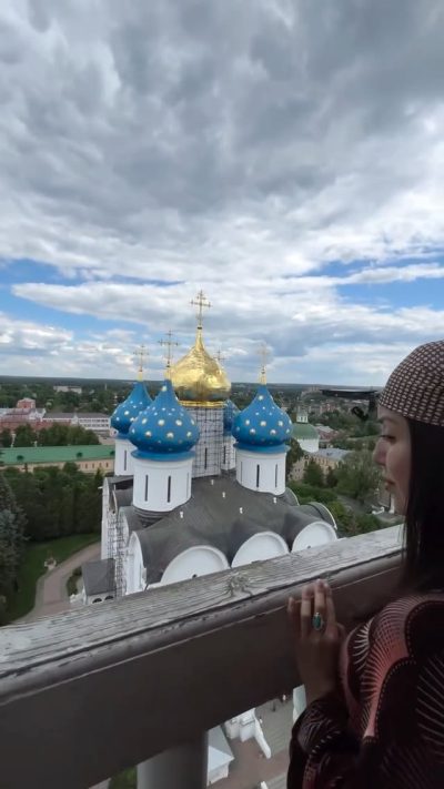 Свято-Троицкая Сергиева Лавра в мае — фото погоды (2026-05-26)