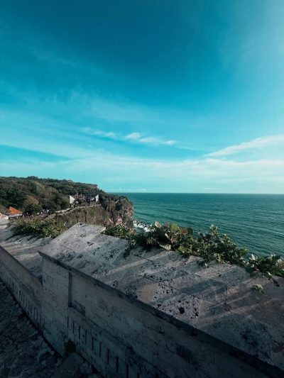 Uluwatu Temple (Water Temple) Bali, Indonesia в марте — фото погоды (2026-03-14)