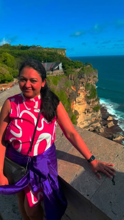 Uluwatu Temple (Water Temple) Bali, Indonesia в апреле — фото погоды (2026-04-02)