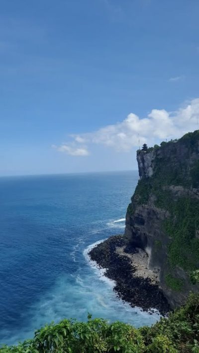 Uluwatu Temple (Water Temple) Bali, Indonesia в мае — фото погоды (2026-05-13)