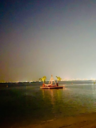 Yas Beach в ноябре — фото погоды (2025-11-30)