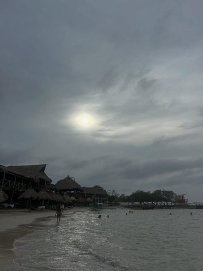 Isla punta arena, Cartagena в мае — фото погоды (2026-05-31)