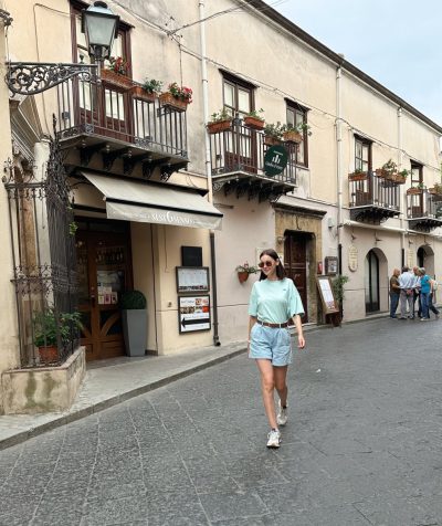 Castello Di Castelbuono в июне — фото погоды (2026-06-09)