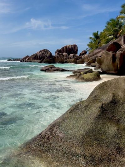 Anse Cocos, La Digue, Seychelles в августе — фото погоды (2025-08-01)
