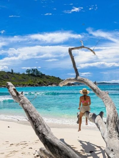 Anse Cocos, La Digue, Seychelles в апреле — фото погоды (2026-04-22)