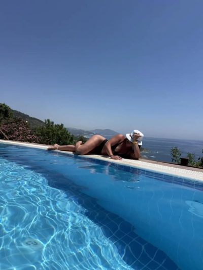 Utopia World Beach в июне — фото погоды (2026-06-27)