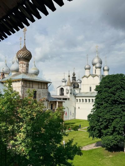 Кремль Ростов Великий в июле — фото погоды (2026-07-16)