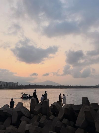 Houhai Bay Sanya в апреле — фото погоды (2026-04-22)