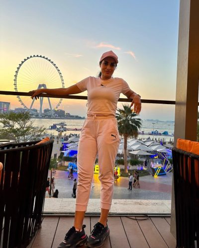 AWANI Levant Cuissine, JBR Dubai Walk в апреле — фото погоды (2023-04-25)