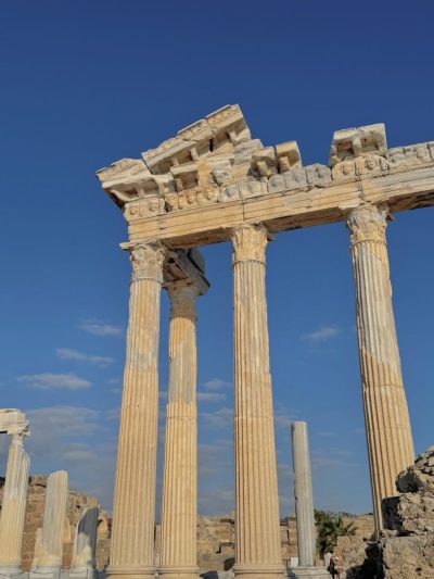 Apollon Tapınaği в октябре — фото погоды (2025-10-28)