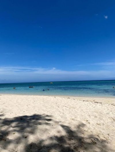 Playa Guardalavaca в сентябре — фото погоды (2025-09-12)