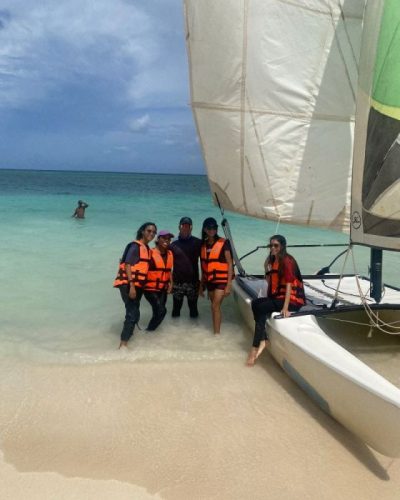 Playa Guardalavaca в сентябре — фото погоды (2025-09-28)