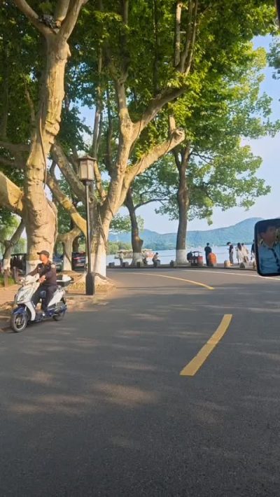 Hangzhou West Lake Scenic Area в июне — фото погоды (2026-06-23)