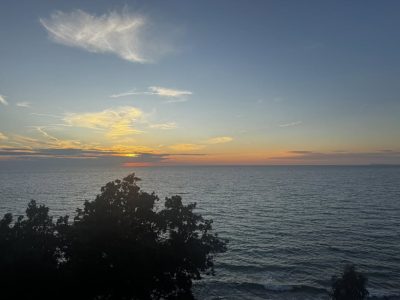 Corfu Agios Gordios Beach в октябре — фото погоды (2025-10-01)