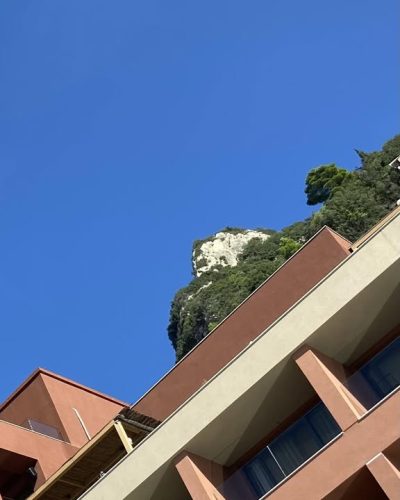 Corfu Agios Gordios Beach в октябре — фото погоды (2025-10-25)