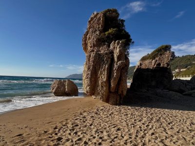 Corfu Agios Gordios Beach в ноябре — фото погоды (2025-11-20)