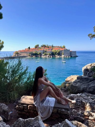 Sveti Stefan, Crna Gora в сентябре — фото погоды (2025-09-30)