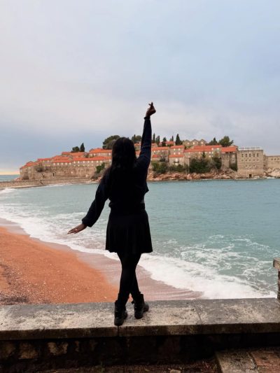 Sveti Stefan, Crna Gora в декабре — фото погоды (2025-12-10)