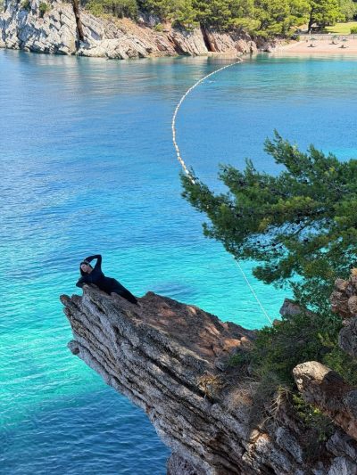 Sveti Stefan, Crna Gora в июле — фото погоды (2026-07-09)