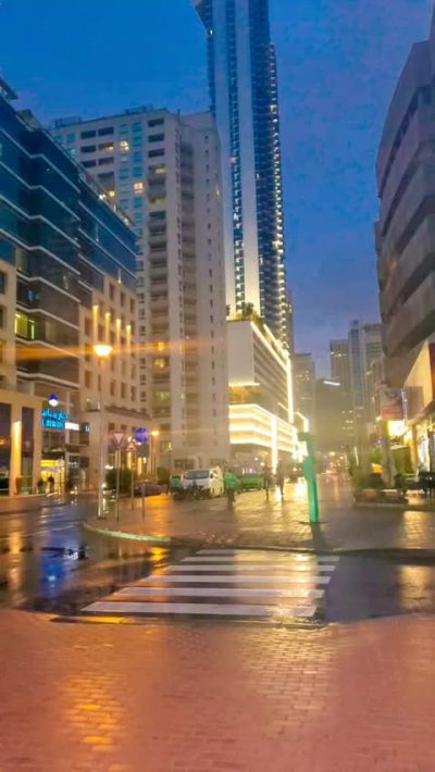 Dubai Marina в марте — фото погоды (2026-03-27)