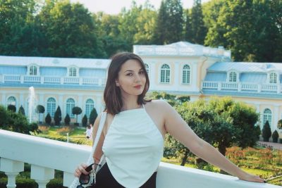 Palais Peterhof в июле — фото погоды (2024-07-12)