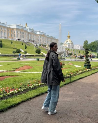 Palais Peterhof в июне — фото погоды (2025-06-17)